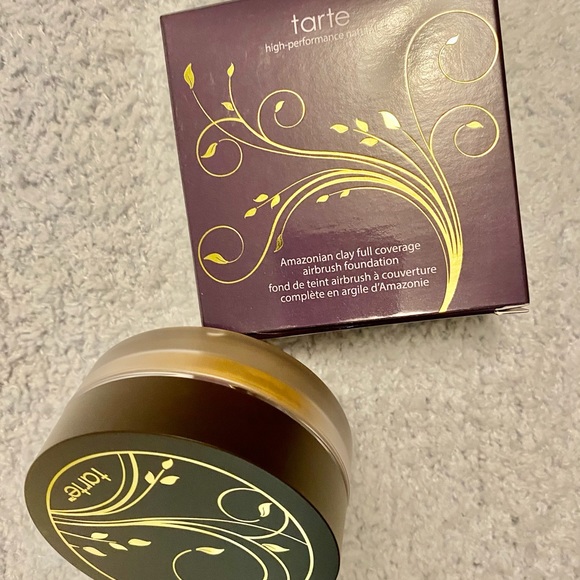 Tarte Amazonian Clay Full Coverage Airbrush Foundation - Shade: Rich Sand - Picture 4 of 6